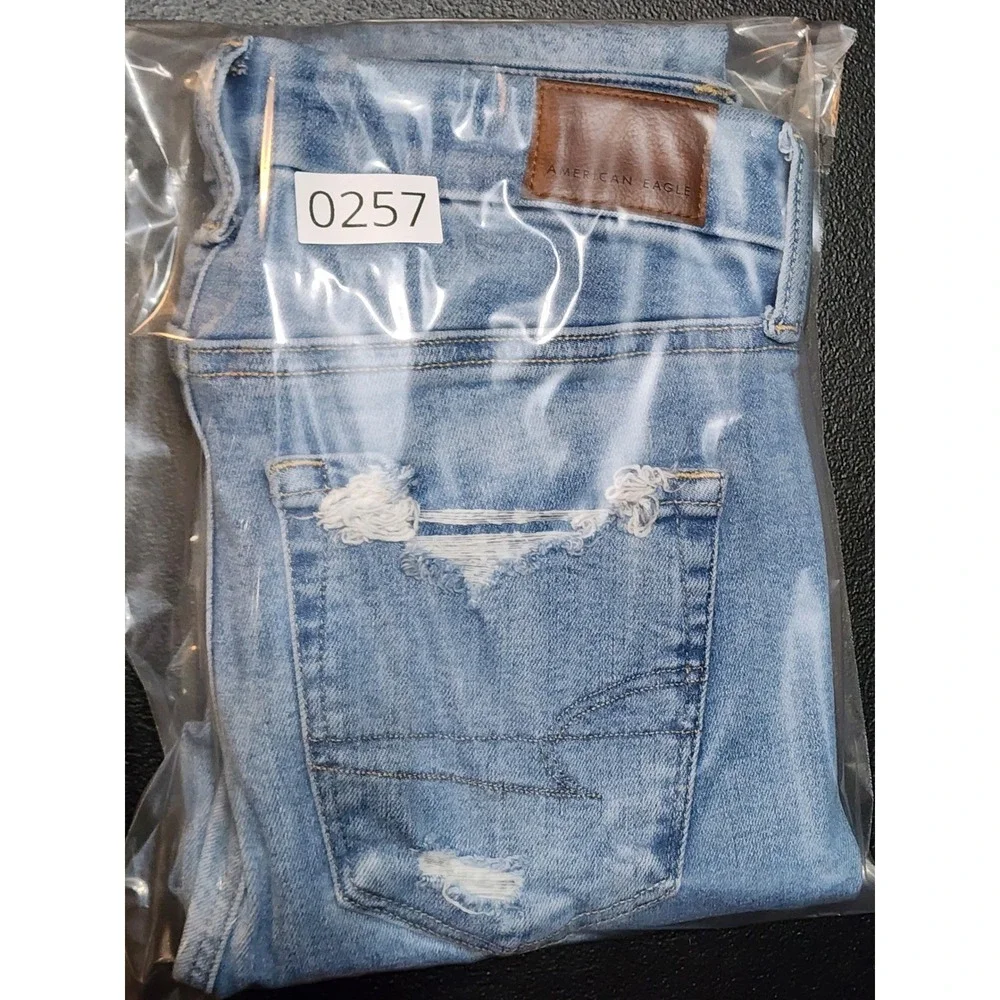 American Eagle Outfitters excellent size